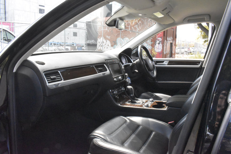 2015 Volkswagen Touareg 7P MY16 V6 TDI Wagon 5dr Tiptronic 8sp 4MOTION 3.0DT 2395U | 2DA2VG