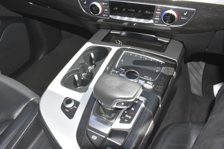 2020 Audi Q7 4M MY20 50 TDI S line Wagon 7st 5dr Tiptronic 8sp quattro 3.0DT/12kW 2405U | 1RA3LK