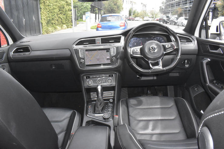 2017 Volkswagen Tiguan 5N MY17 162TSI Highline Wagon 5dr DSG 7sp 4MOTION 2.0T 2306UU Photos Video