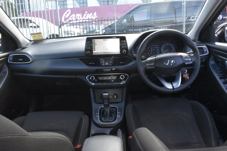 2017 Hyundai i30 PD MY18 Active Hatchback 5dr Spts Auto 6sp 2.0i 2308U