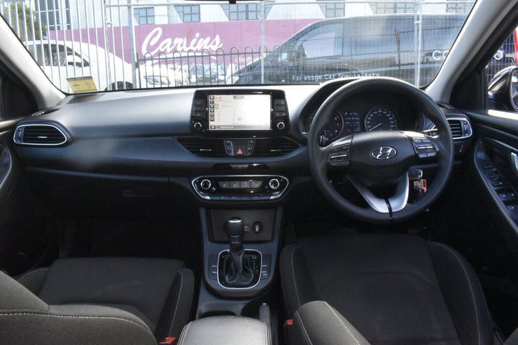 2017 Hyundai i30 PD MY18 Active Hatchback 5dr Spts Auto 6sp 2.0i 2308U