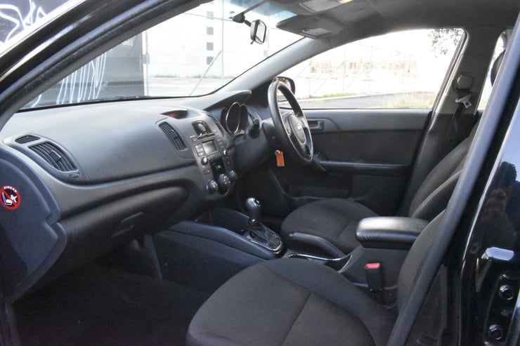 2012 Kia Cerato TD MY13 Si Hatchback 5dr Spts Auto 6sp 2.0i 2327U | 1BL5EZ