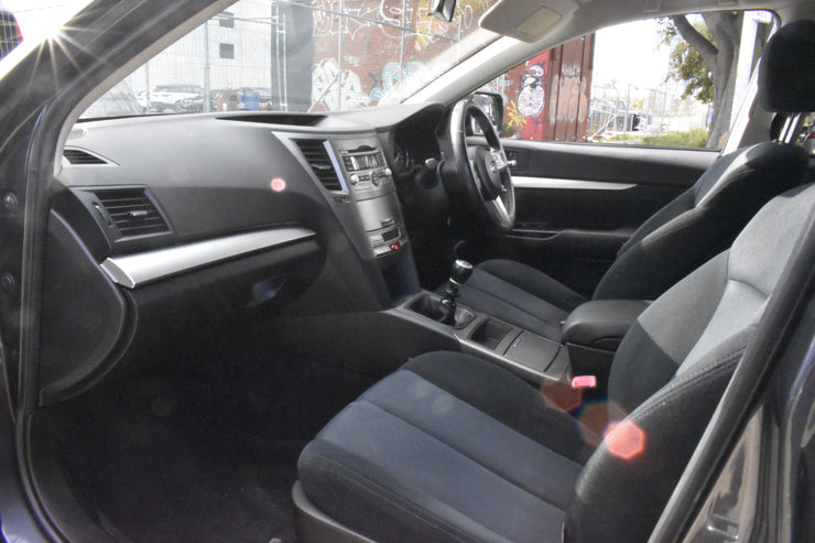 2011 Subaru Outback B5A MY11 2.5i Wagon 5dr Man 6sp AWD 2.5i 2328U | YLC123