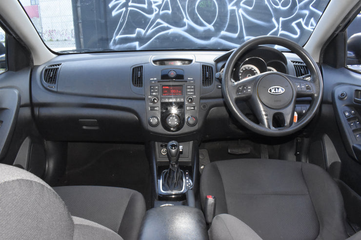 2012 Kia Cerato TD MY13 Si Hatchback 5dr Spts Auto 6sp 2.0i 2327U | 1BL5EZ
