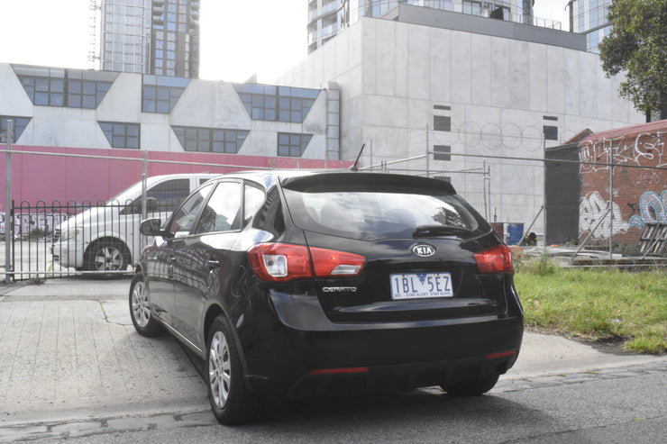 2012 Kia Cerato TD MY13 Si Hatchback 5dr Spts Auto 6sp 2.0i 2327U | 1BL5EZ