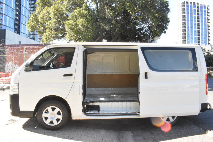2018 Toyota Hiace KDH201R Van LWB 4dr Auto 4sp 955kg 3.0DT 2224U
