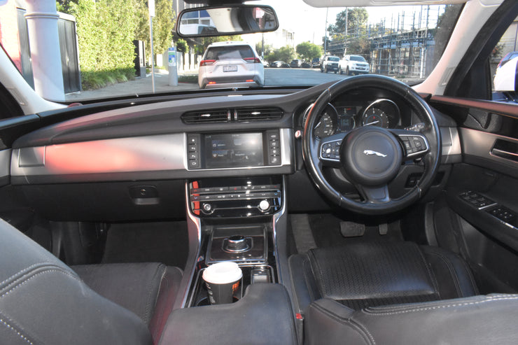 2016 Jaguar XE X760 17MY 20d Prestige Sedan 4dr Spts Auto 8sp 2.0DT 2287U | ATQ565