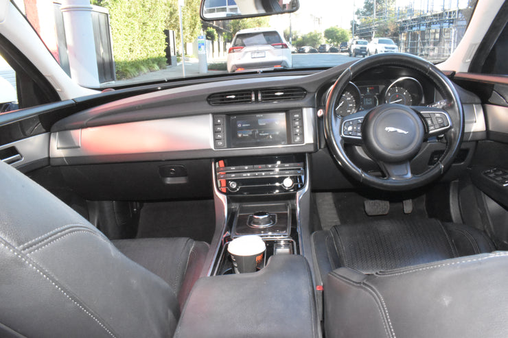 2016 Jaguar XE X760 17MY 20d Prestige Sedan 4dr Spts Auto 8sp 2.0DT 2287U | ATQ565