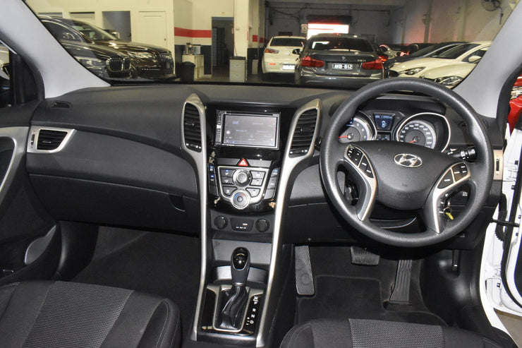 2015 Hyundai i30 GD3 Series II MY16 Active Hatchback 5dr Spts Auto 6sp 1.8i